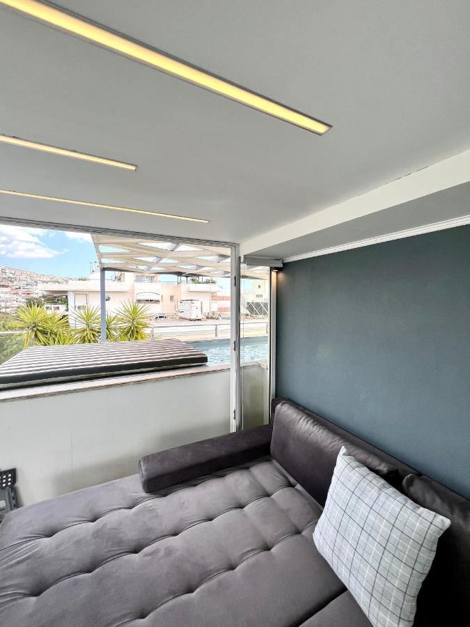 Citycenter Penthouse Mini Private Pool With Hydromassage And Great Town View Atenas Exterior foto